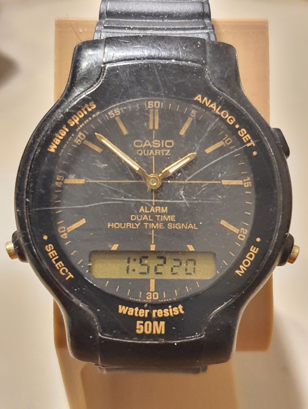 Vtg Casio Aw30 Japan Black AnalogDigital Alarm Mens Watch Vtg Casio Aw30 Japan Black AnalogDigital Alarm Mens Watch